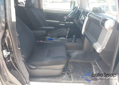 2007 Toyota Fj Cruiser from USA, damaged, VIN JTEBU11F170038512